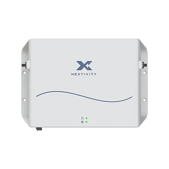CEL-FI GO G51 single-carrier 5G signal booster, front view with power and network status LEDs